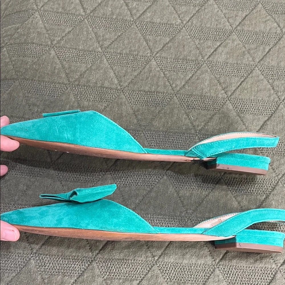 Ann Taylor Green  Bow Pointed Flats, size 10 - Picture 6 of 6
